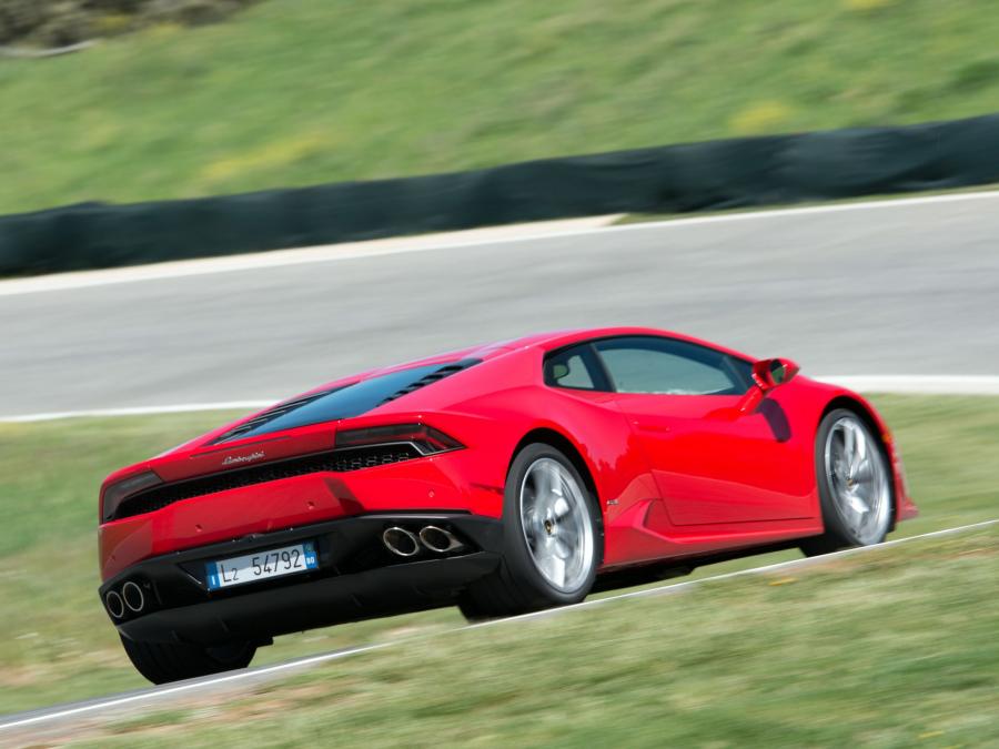  Lamborghini Huracan LP610-4 (LB724) 2014 года  (NA) (фото 15 из 23)